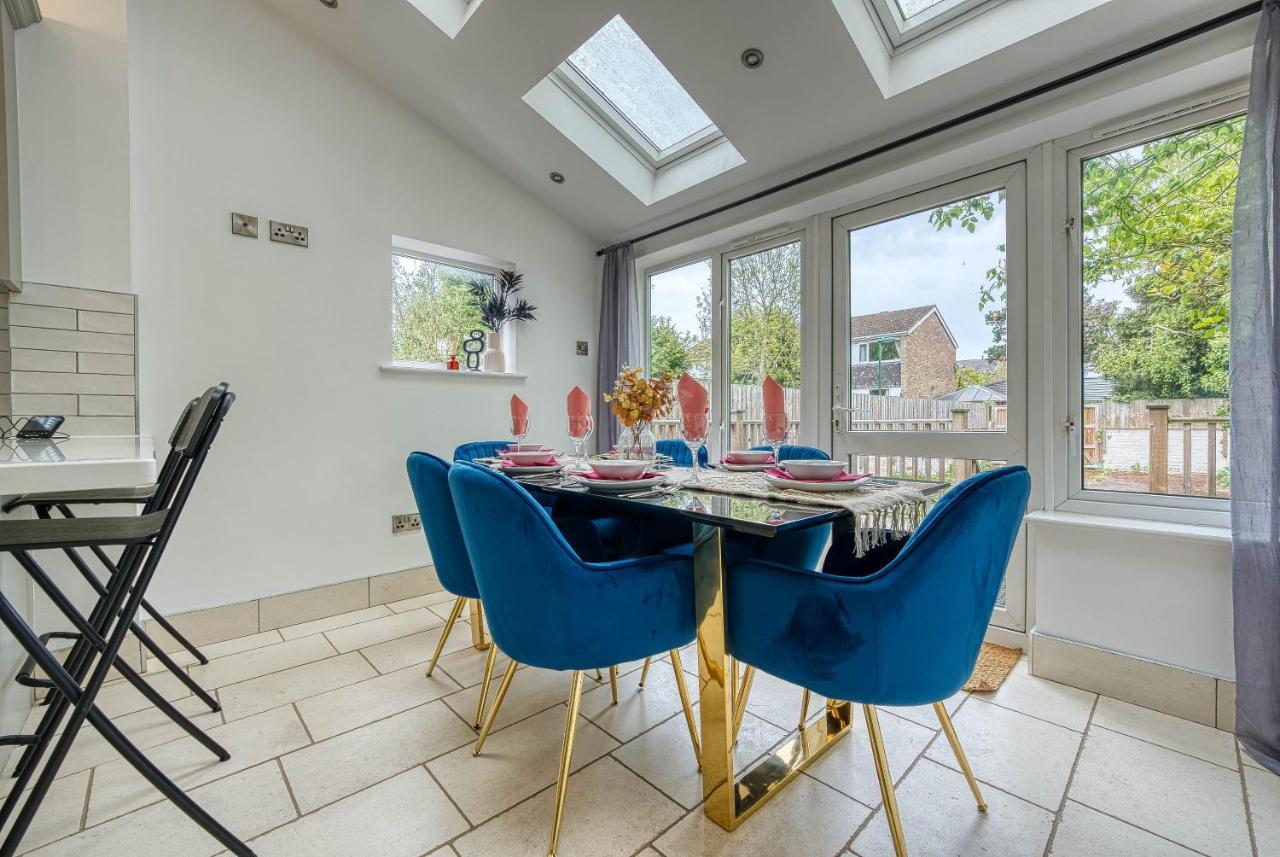 Spacious Nottingham Abode - Sleeps 16 Eksteriør bilde