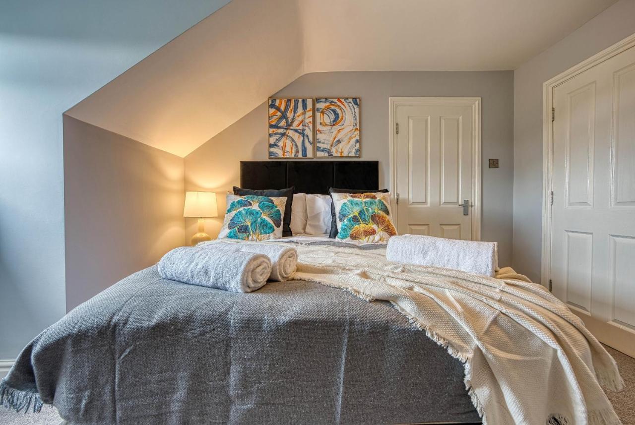 Spacious Nottingham Abode - Sleeps 16 Eksteriør bilde