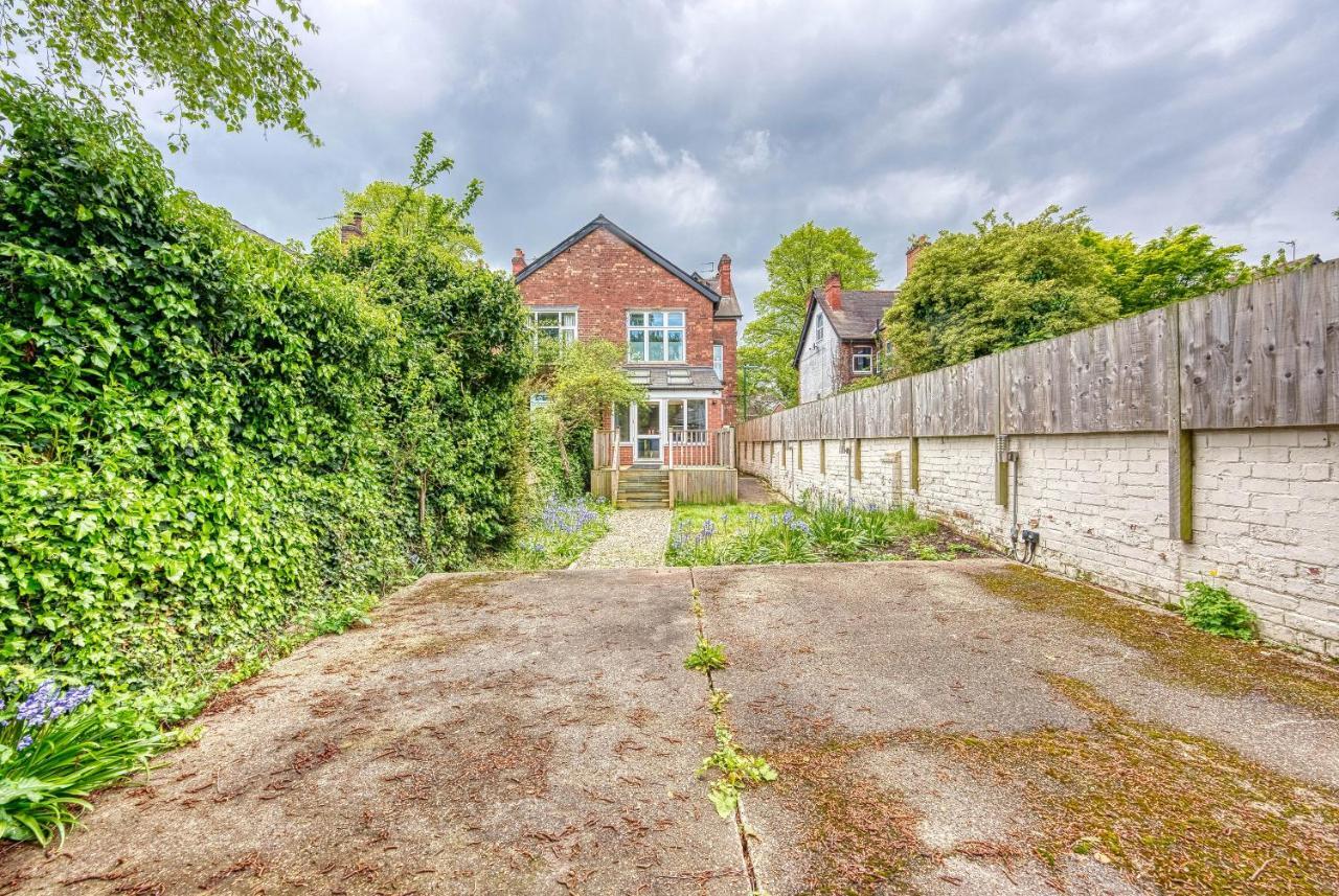 Spacious Nottingham Abode - Sleeps 16 Eksteriør bilde