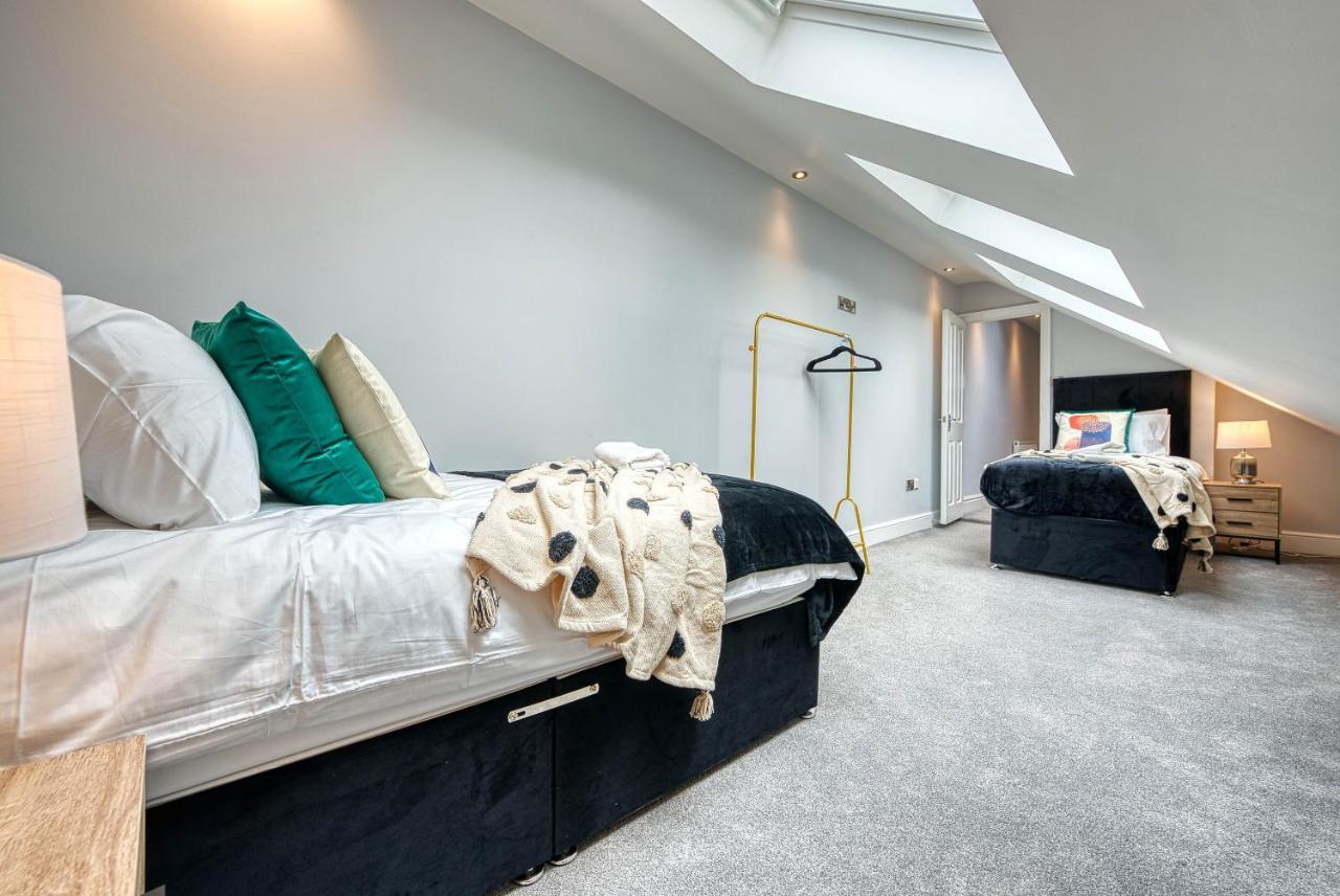 Spacious Nottingham Abode - Sleeps 16 Eksteriør bilde