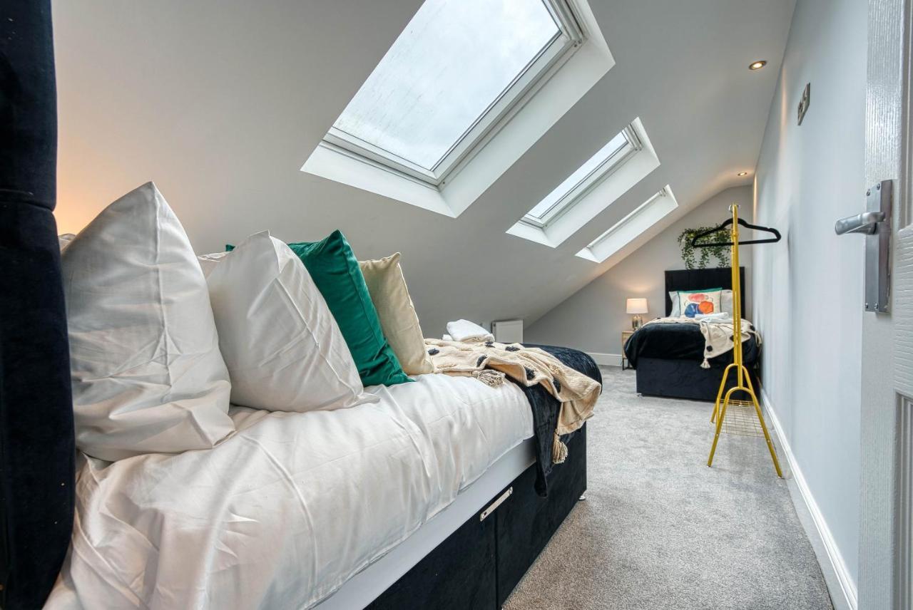 Spacious Nottingham Abode - Sleeps 16 Eksteriør bilde