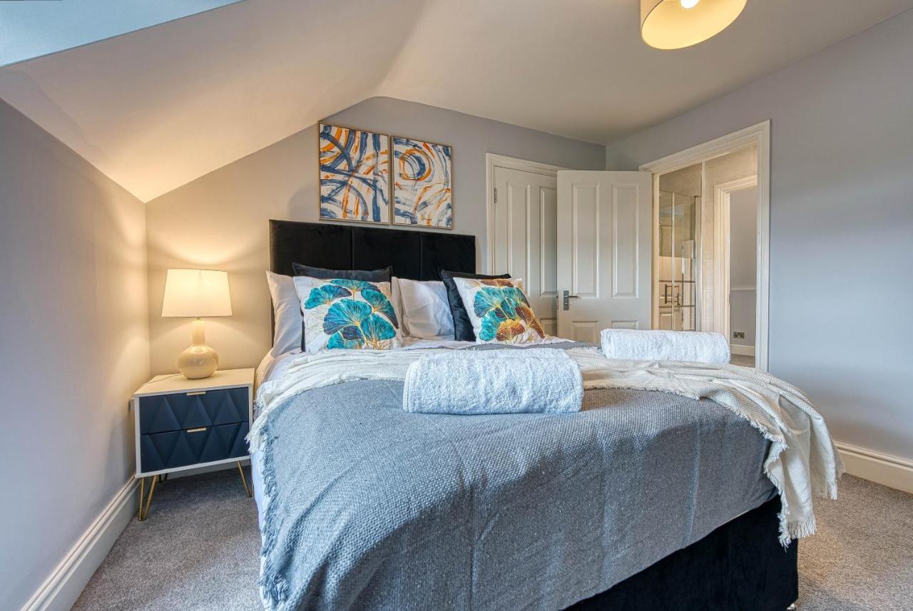 Spacious Nottingham Abode - Sleeps 16 Eksteriør bilde