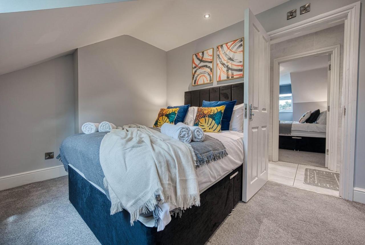 Spacious Nottingham Abode - Sleeps 16 Eksteriør bilde